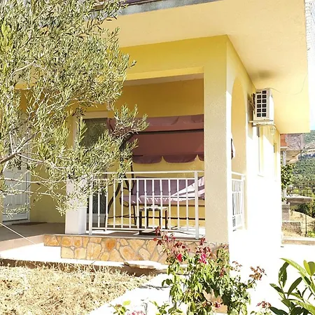 Angel Apartment Drnis Exterior photo